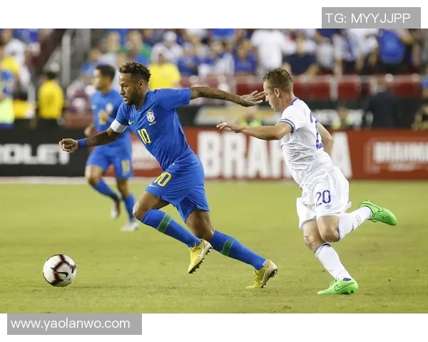 日本队与萨尔瓦多队的精彩对决展现足球魅力与竞技精神 日本队与萨尔瓦多队的精彩对决展现足球魅力与竞技精神