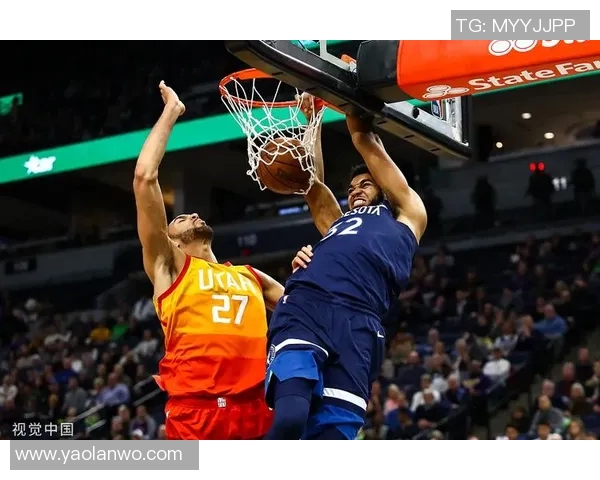 小前锋定位下的战术革新与现代篮球发展趋势分析