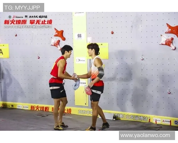 重庆攀岩队的防反策略揭秘与深度分析攀岩运动的挑战与乐趣 重庆攀岩队的防反策略揭秘与深度分析攀岩运动的挑战与乐趣