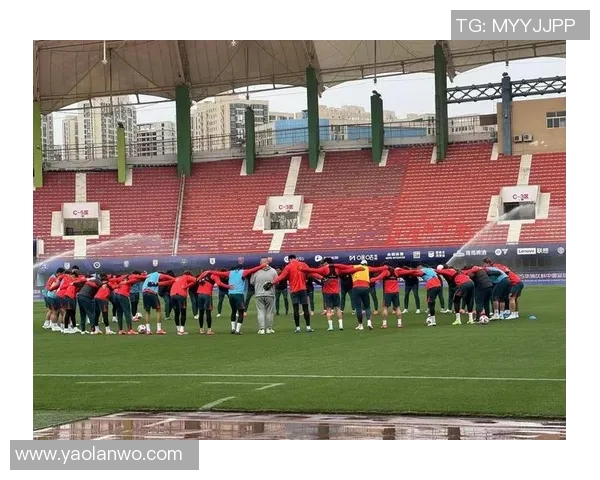 球队联赛间歇期表现关注热身赛与调整策略